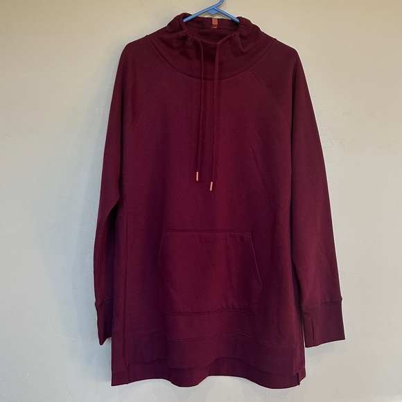 NEW Tek Gear Cowl neck Tunic Burgundy with Front Pocket thumb holes Sz XL - Picture 4 of 13